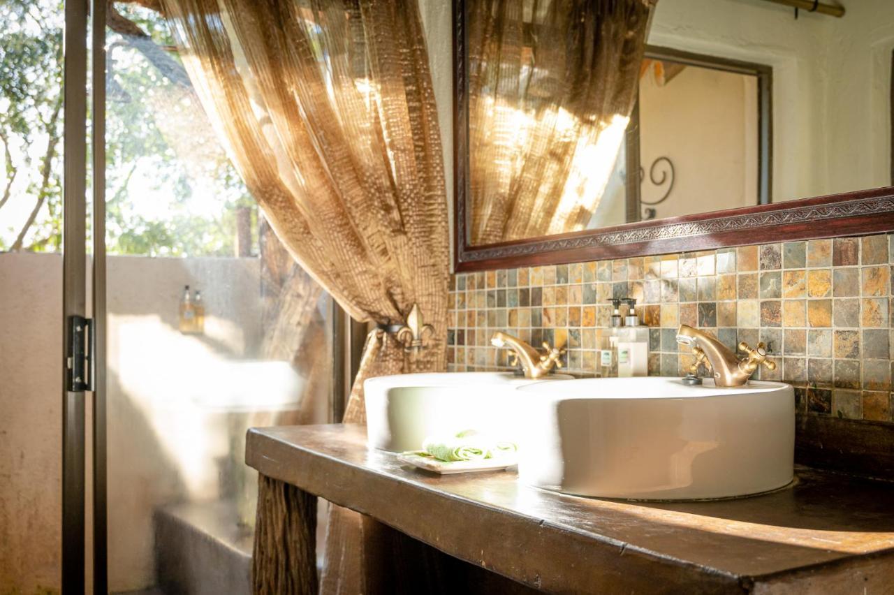 Umkumbe Safari Lodge Riverside سكوكوزا المظهر الخارجي الصورة